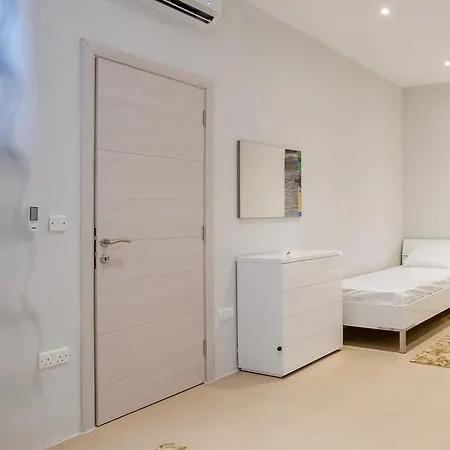 St. Peter's Pool Lejlighed *