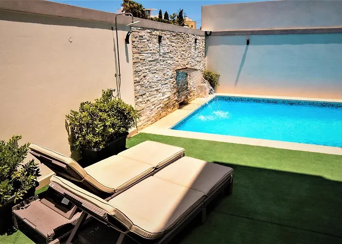 St. Peter's Pool Marsaxlokk