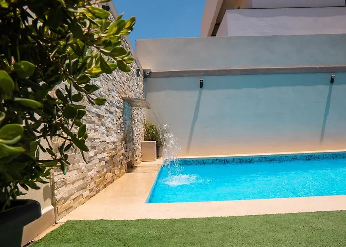 St. Peter's Pool Apartment Marsaxlokk